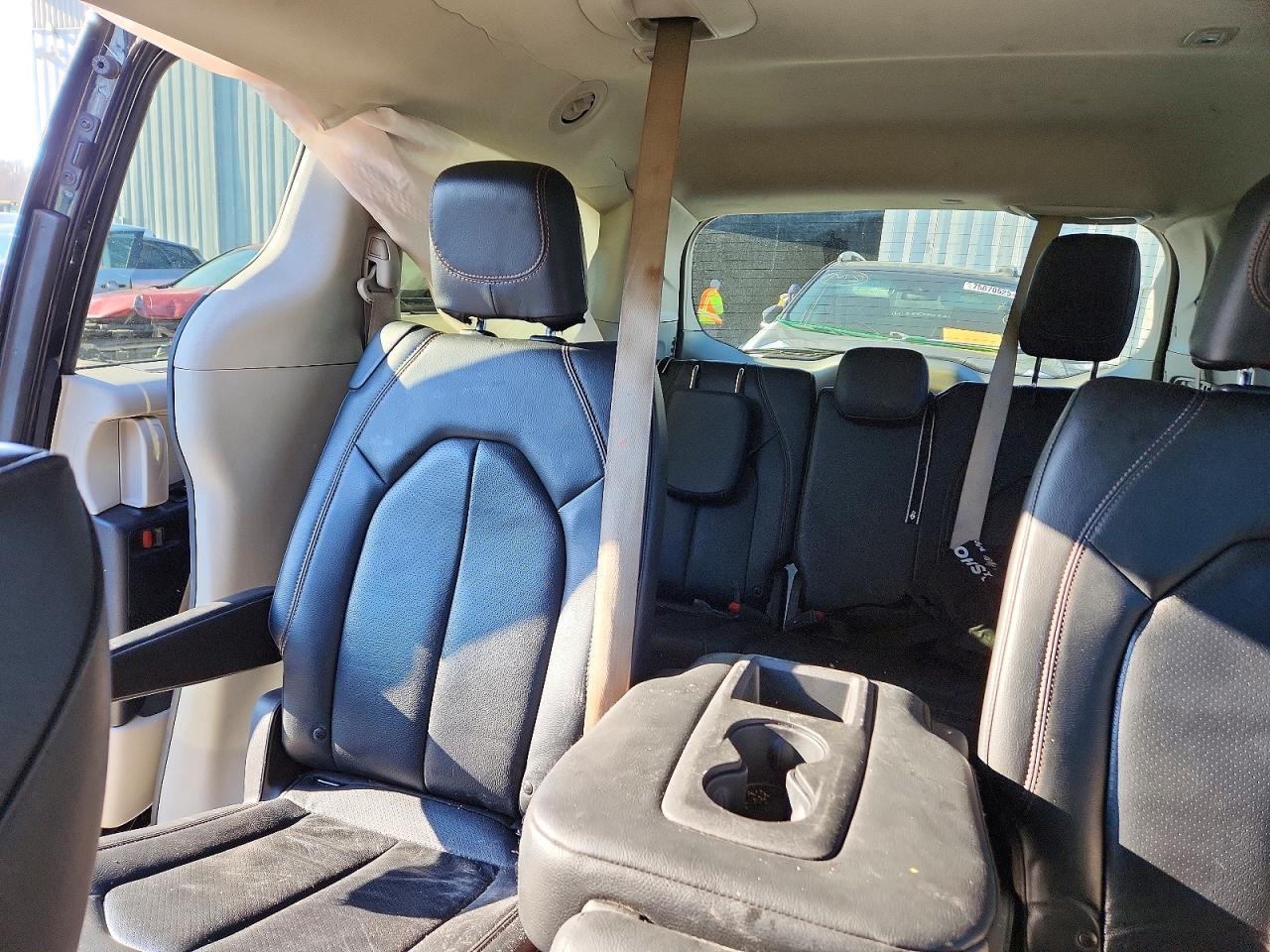 2020 Chrysler Pacifica Touring L - zdjęcie 10