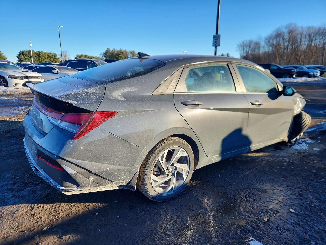 2025 Hyundai Elantra Sel Sport - zdjęcie 3