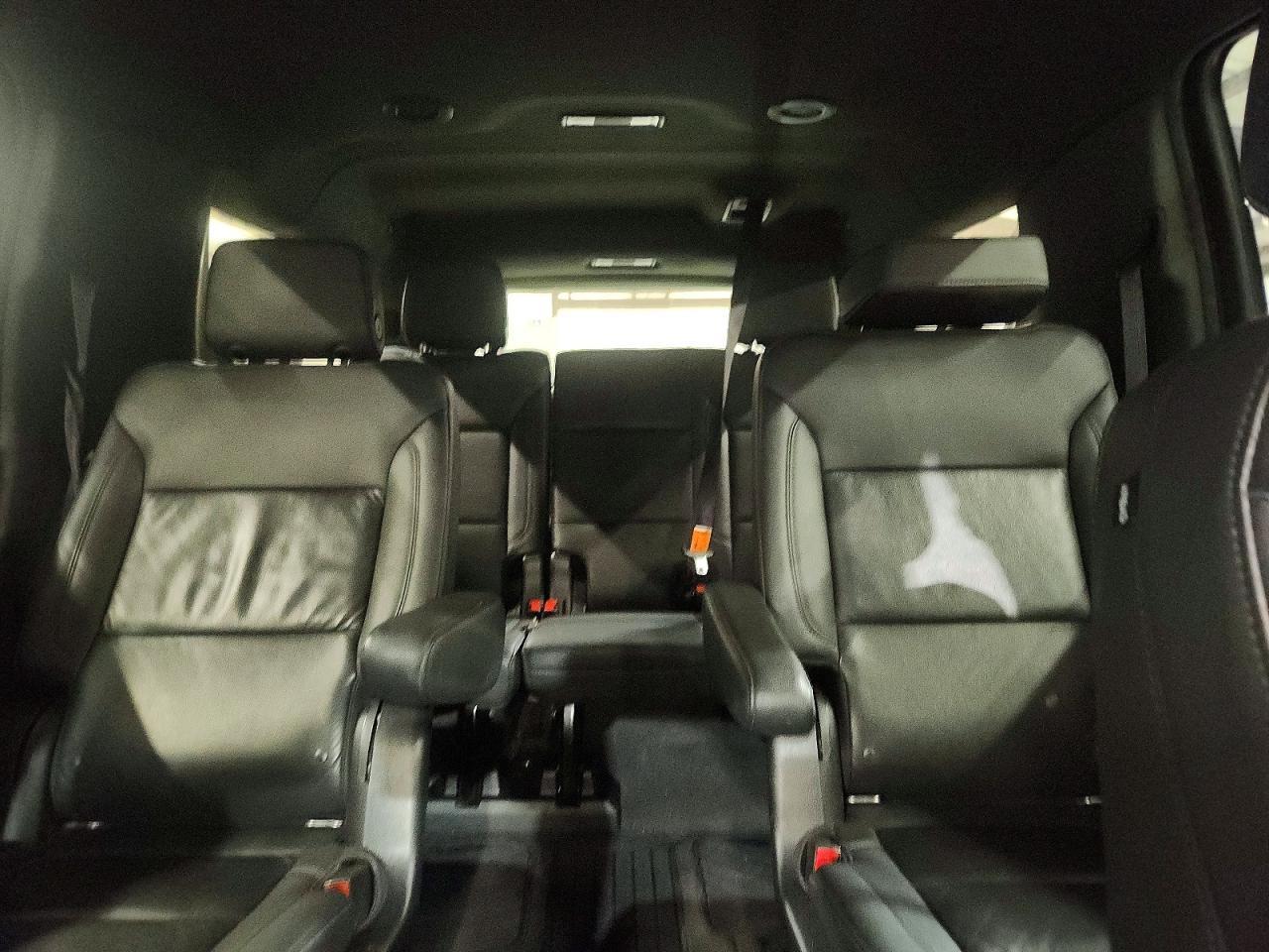 2021 Chevrolet Suburban K1500 Lt - zdjęcie 10