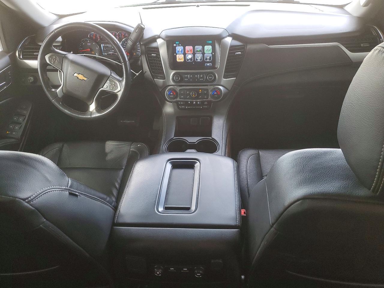 2020 Chevrolet Suburban K1500 Ls - zdjęcie 8