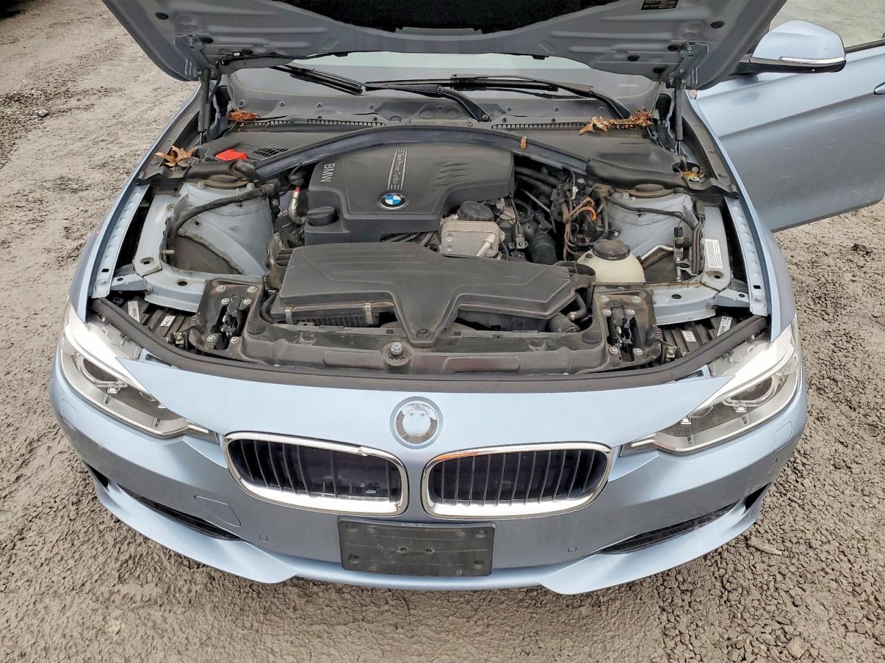 2014 BMW 328 Xi - zdjęcie 11