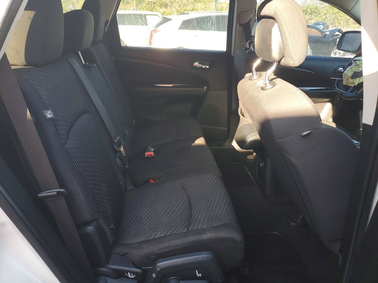 2015 Dodge Journey Sxt - zdjęcie 11