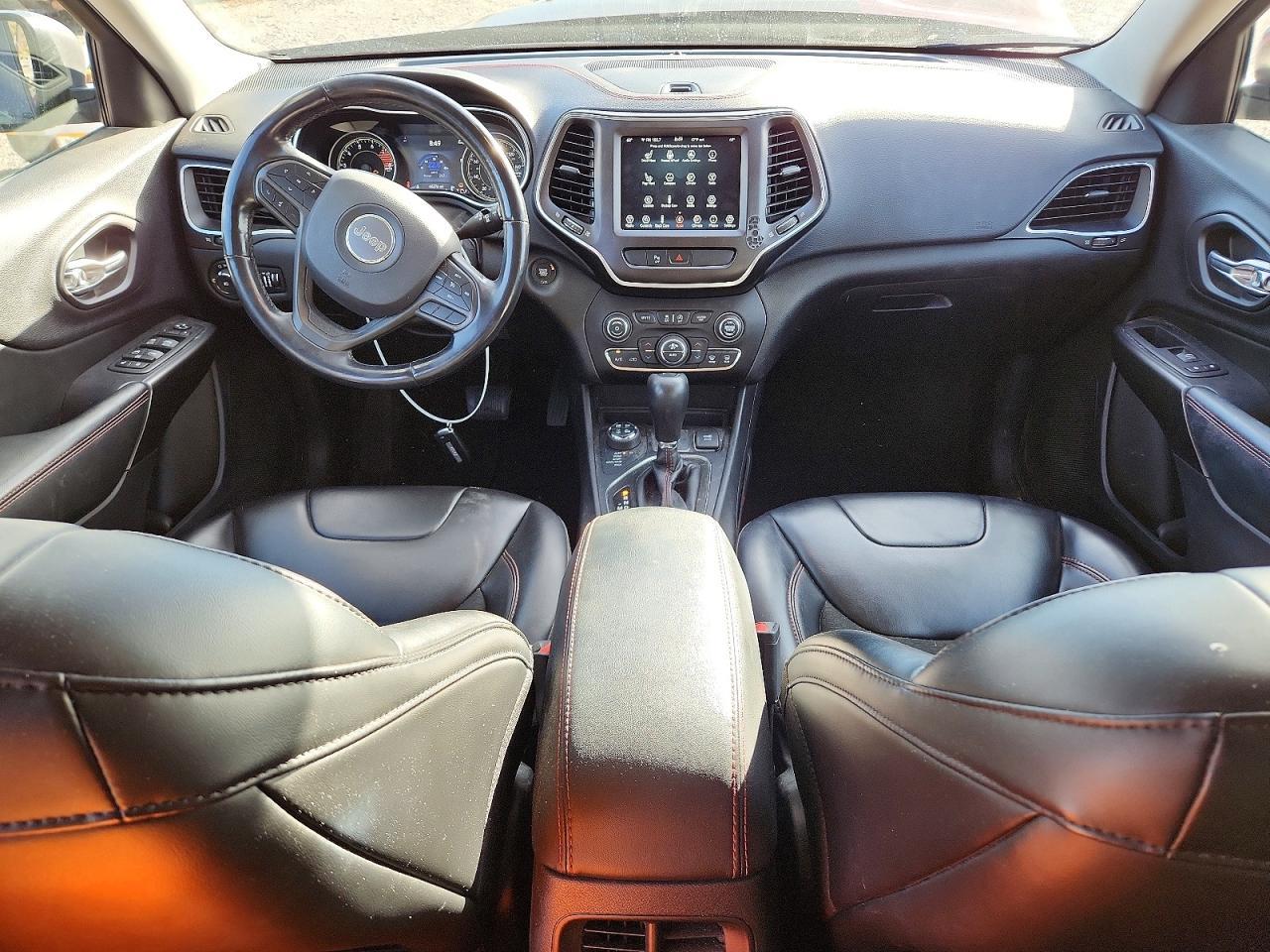 2020 Jeep Cherokee Trailhawk - zdjęcie 8