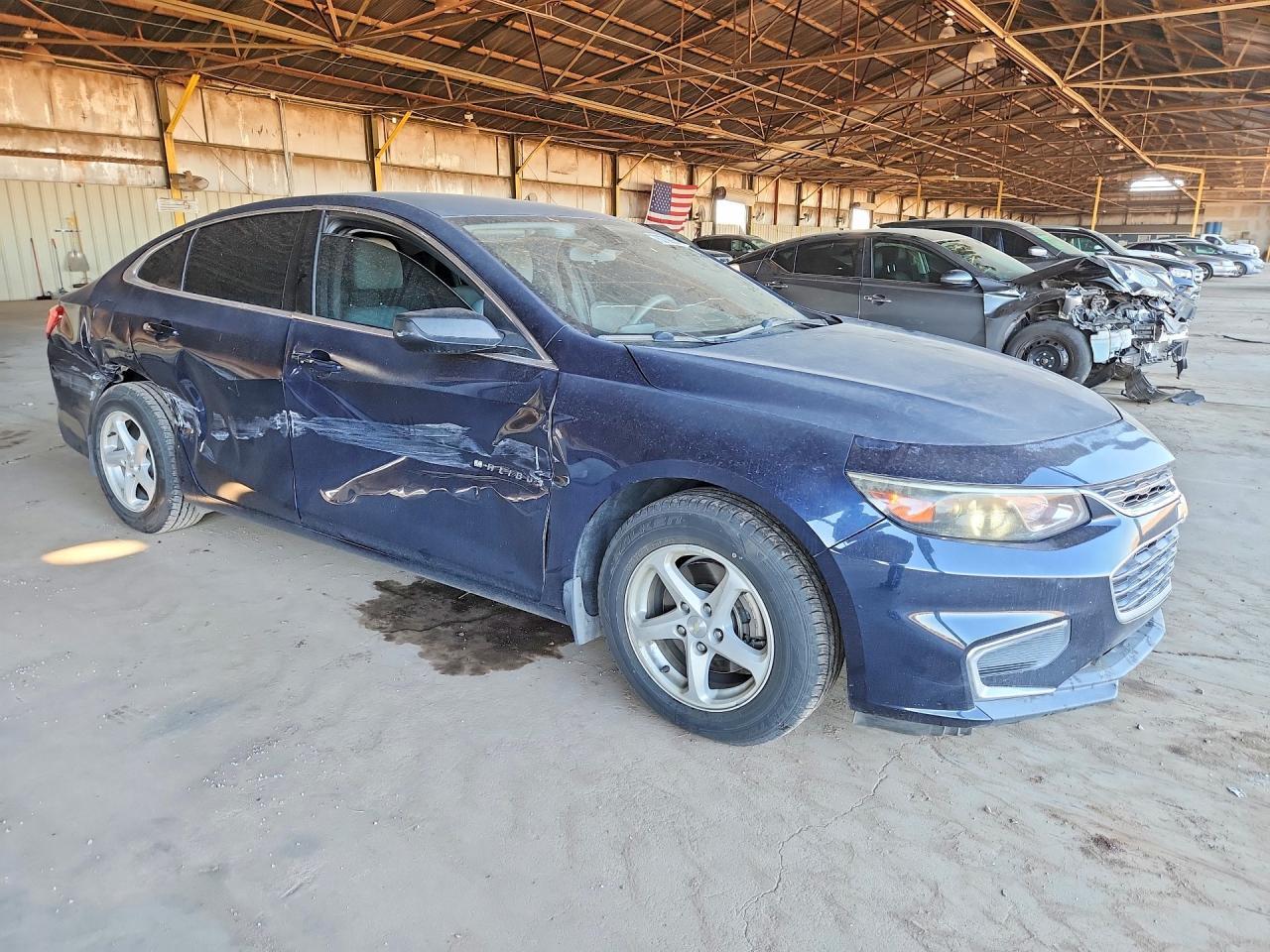 2016 Chevrolet Malibu Ls - zdjęcie 4