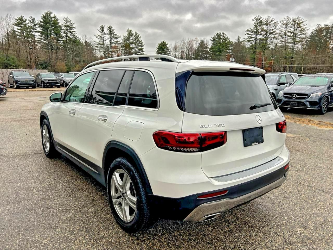 2020 Mercedes-Benz Glb 250 4Matic - zdjęcie 3