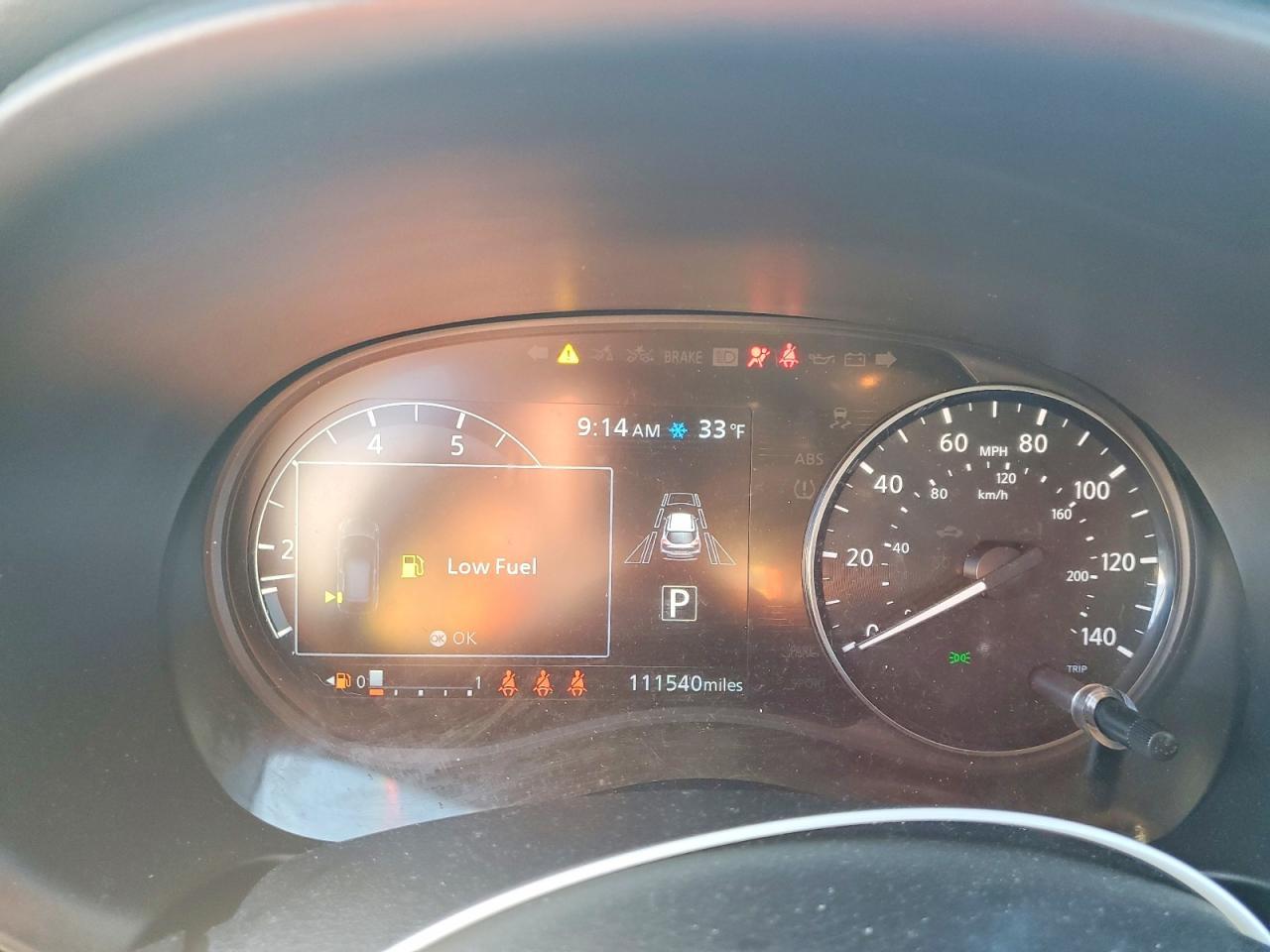 2021 Nissan Kicks Sr - zdjęcie 9