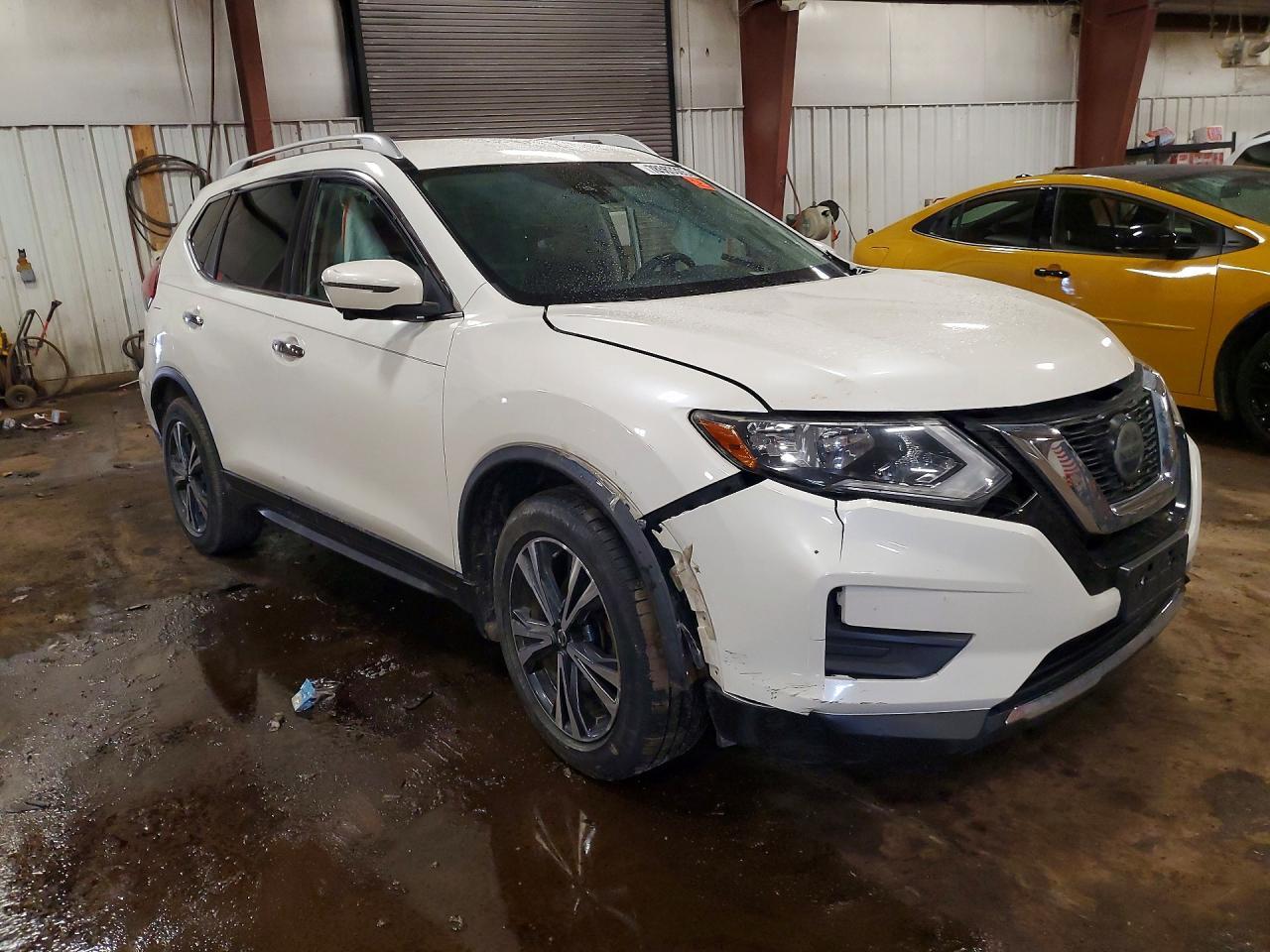 2020 Nissan Rogue Sv - zdjęcie 4