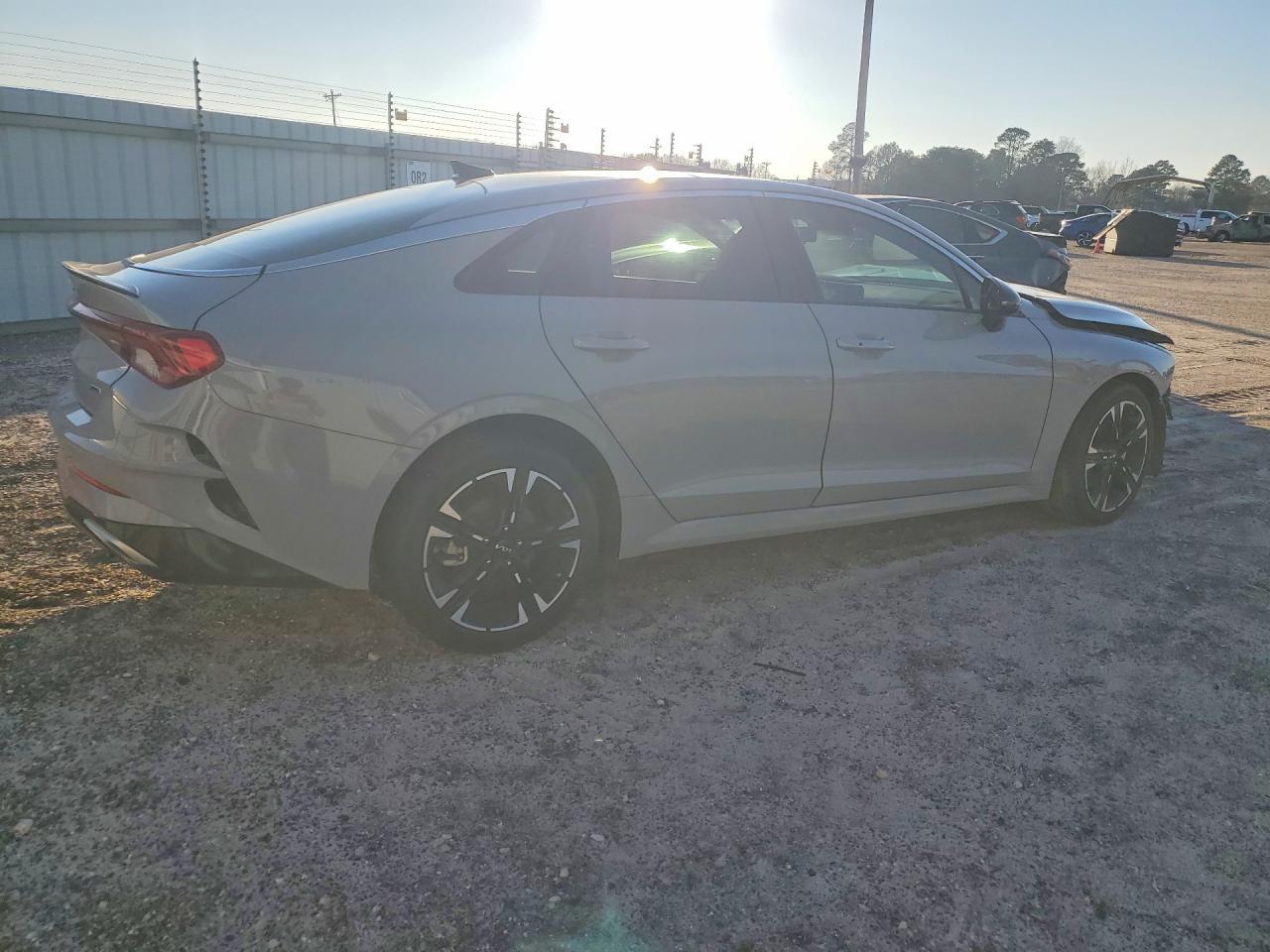 2024 Kia K5 Gt Line - zdjęcie 3