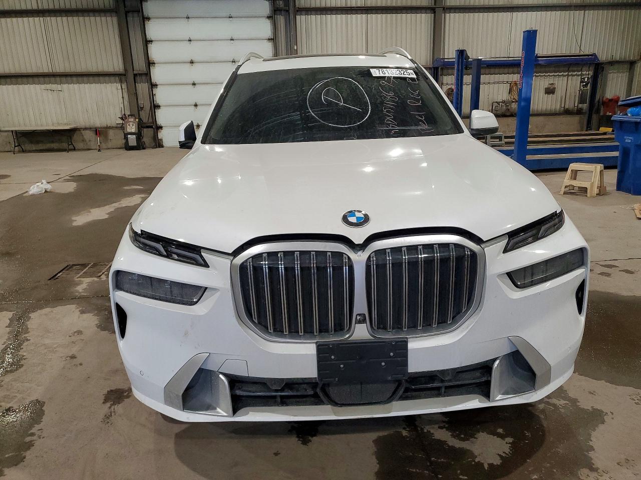 2024 BMW X7 xDrive40I - zdjęcie 5
