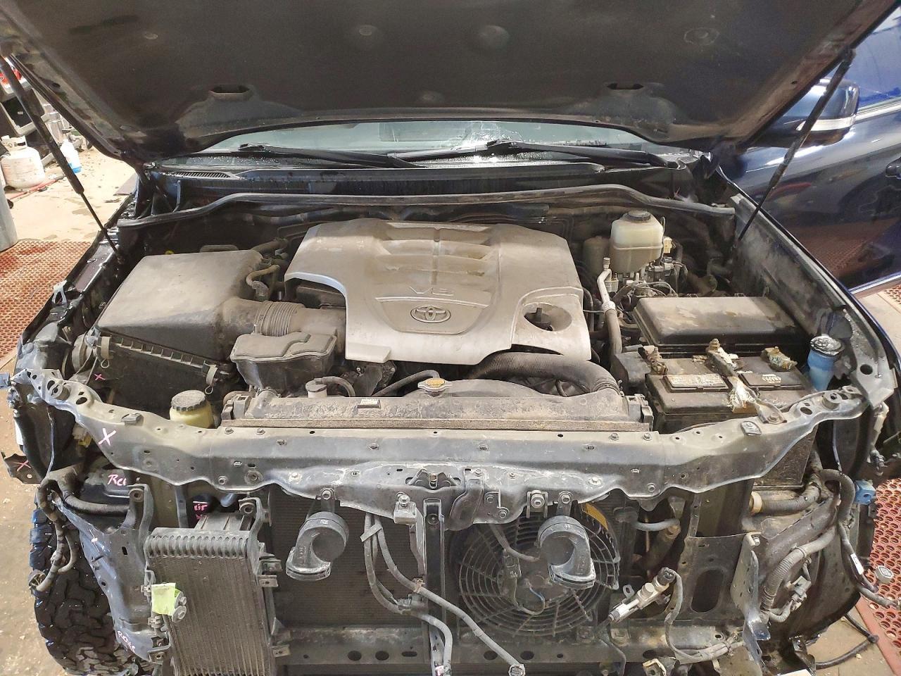 2016 Toyota Land Cruiser Base - zdjęcie 12