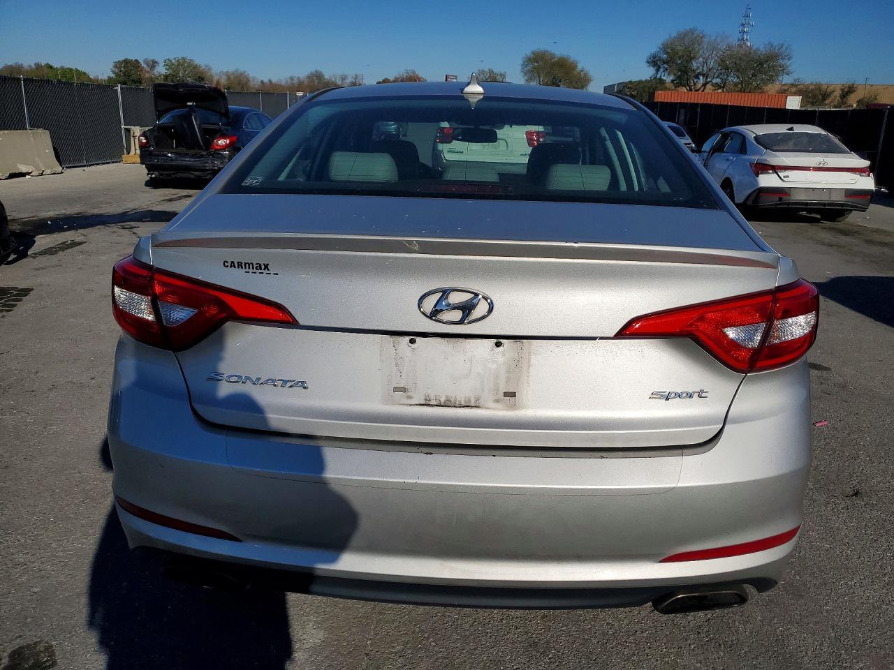 2015 Hyundai Sonata Sport - zdjęcie 6