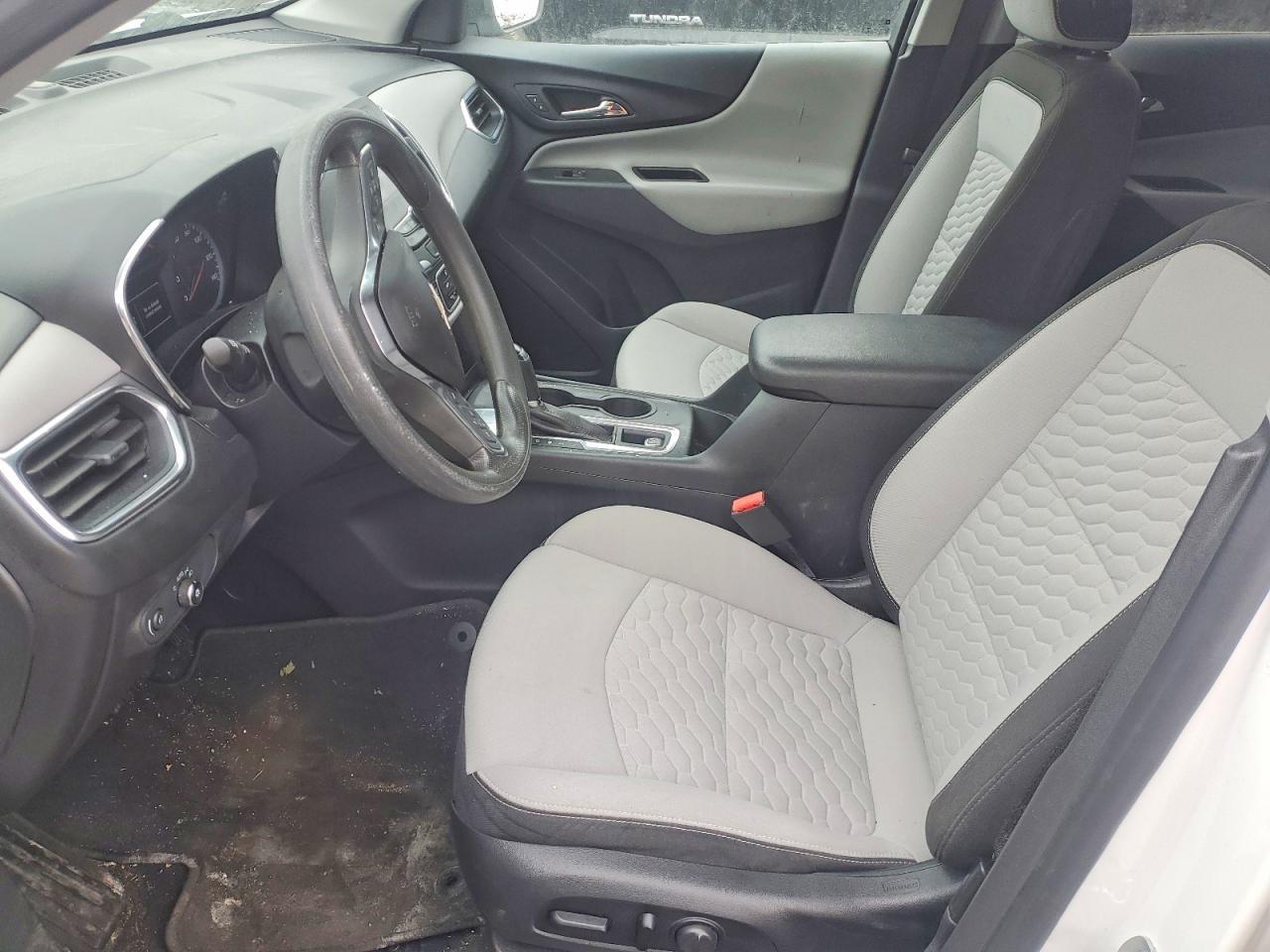 2020 Chevrolet Equinox Ls - zdjęcie 7