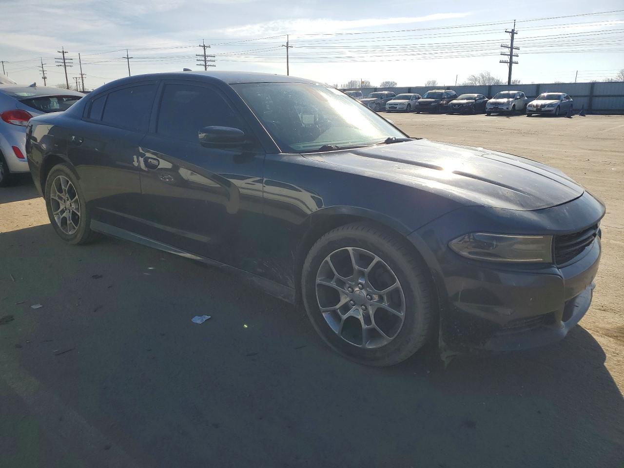2016 Dodge Charger Sxt - zdjęcie 4