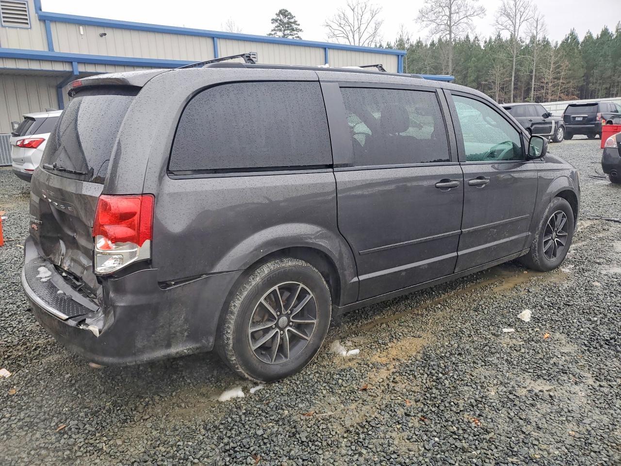 2017 Dodge Grand Caravan Gt - zdjęcie 3