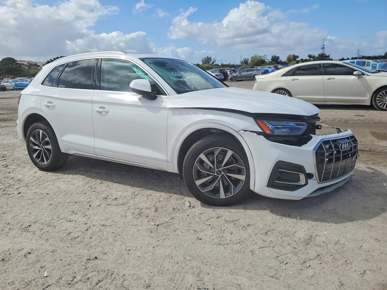 2021 Audi Q5 Premium - zdjęcie 4
