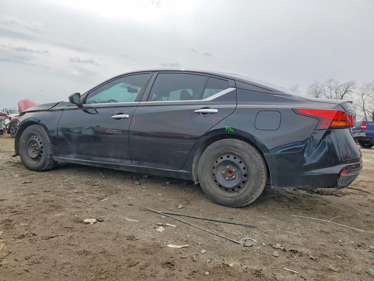 2019 Niss Altima 2.5 S - zdjęcie 2