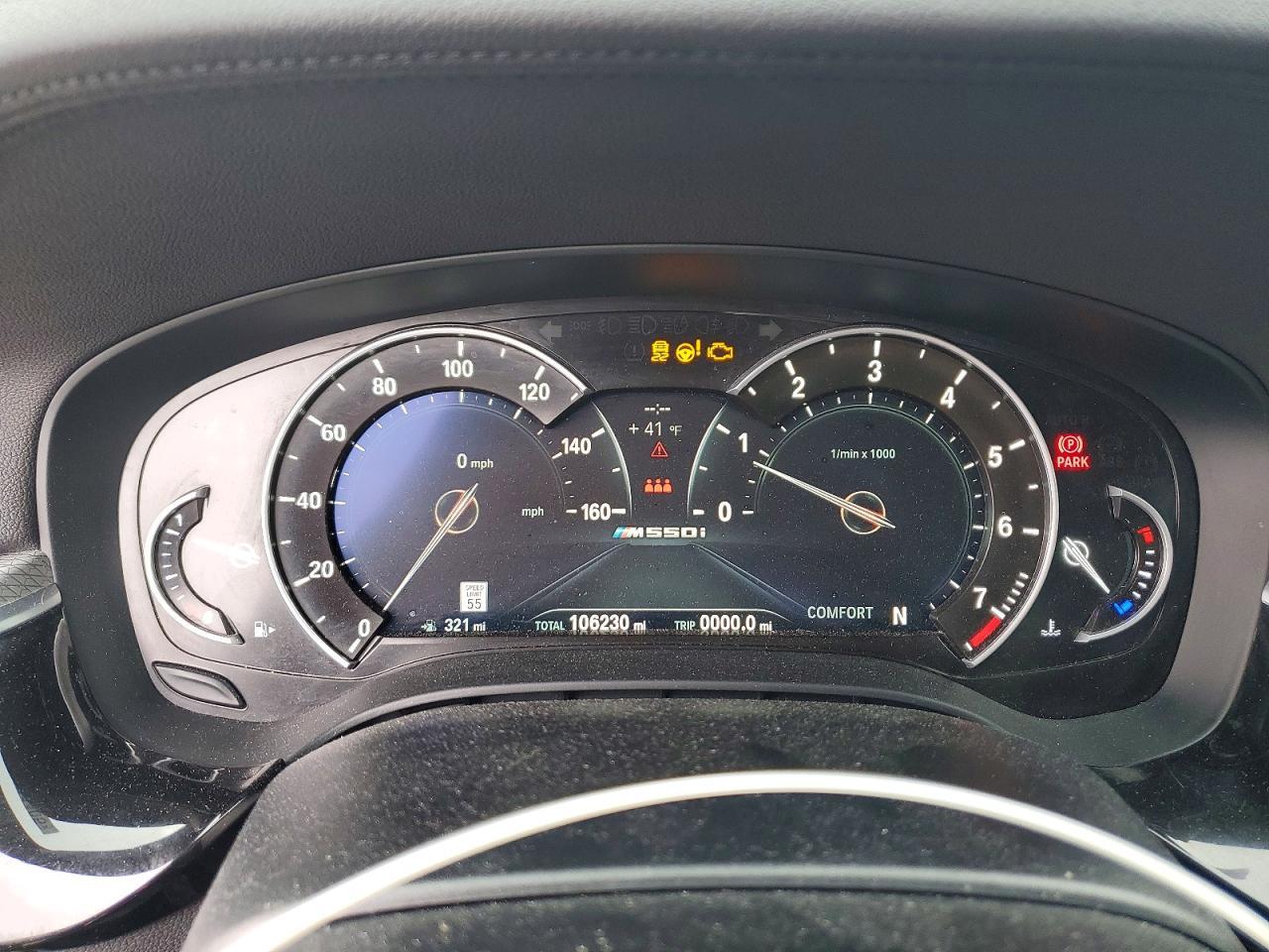 2019 BMW M550Xi - zdjęcie 9