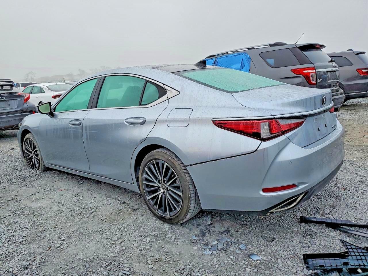 2022 Lexus Es 350 - zdjęcie 2