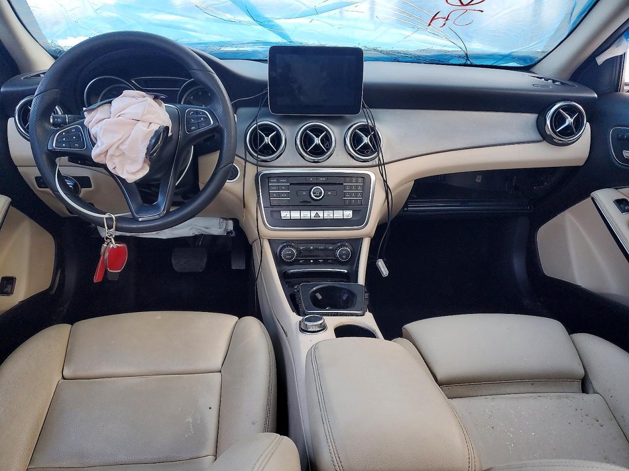 2018 Mercedes-Benz Gla 250 - zdjęcie 8