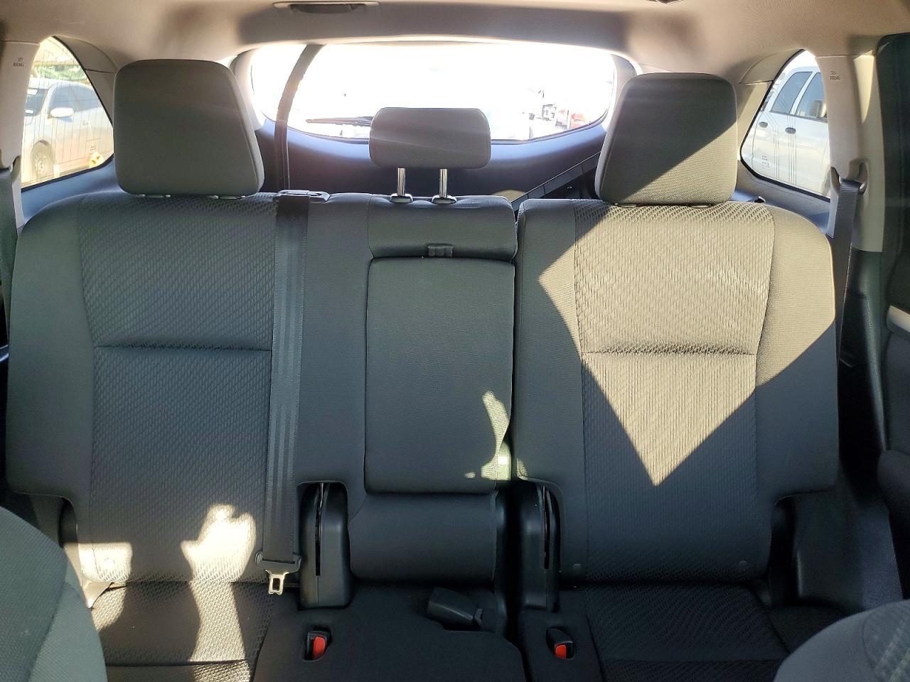 2015 Toyota Highlander Le - zdjęcie 10