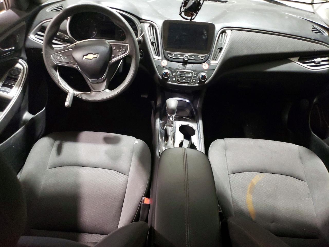 2025 Chevrolet Malibu Lt - zdjęcie 8