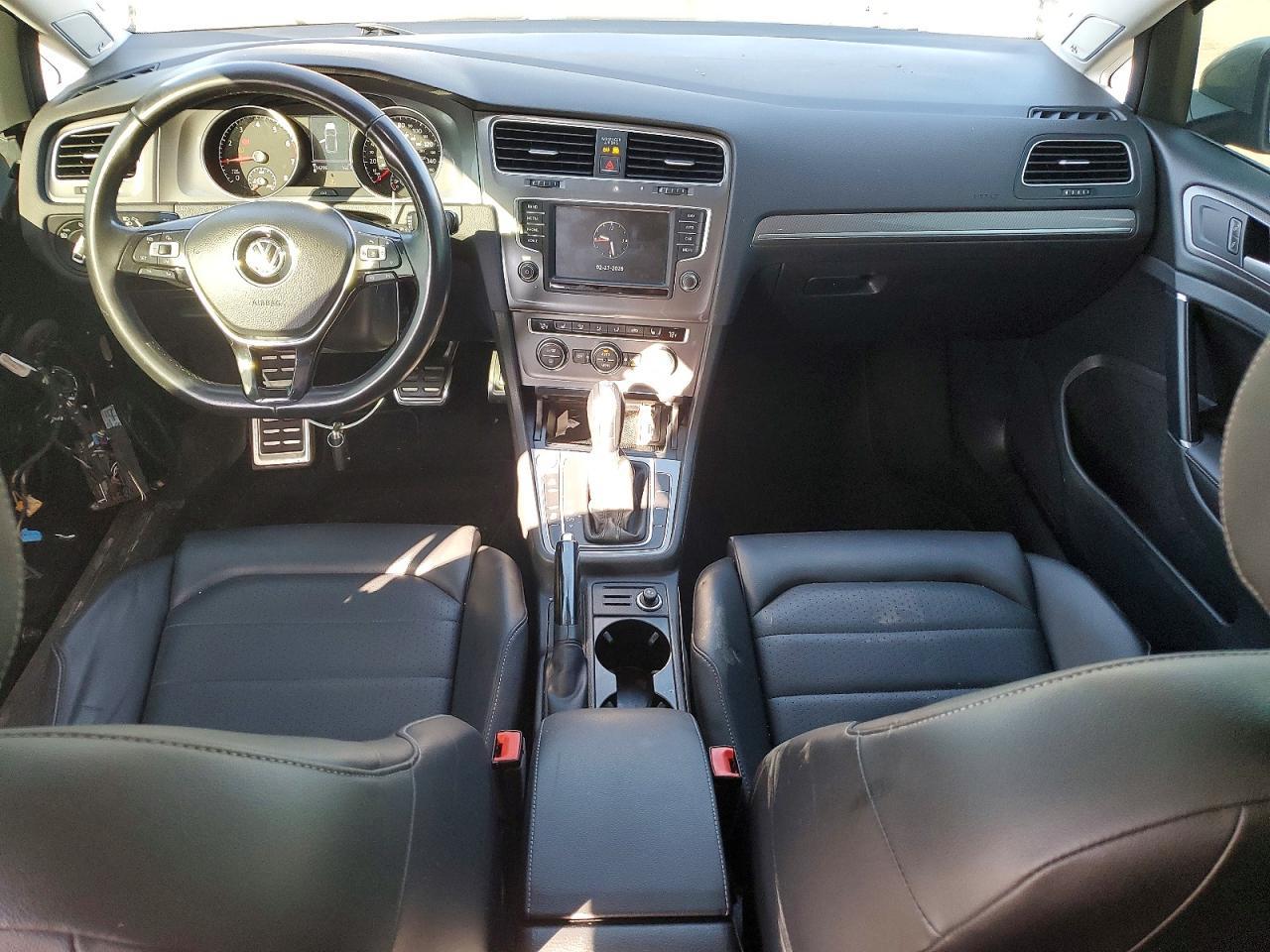 2017 Volkswagen Golf Alltrack S - zdjęcie 8