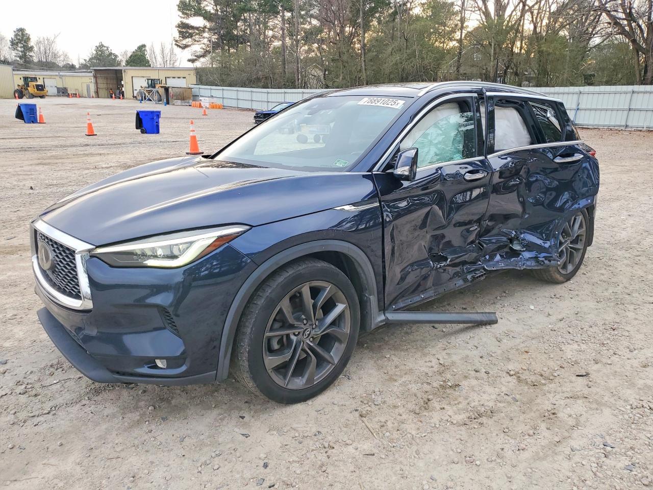 2019 Infiniti Qx50 Essential - zdjęcie główne