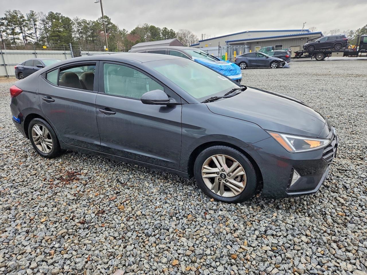 2020 Hyundai Elantra Sel - zdjęcie 4
