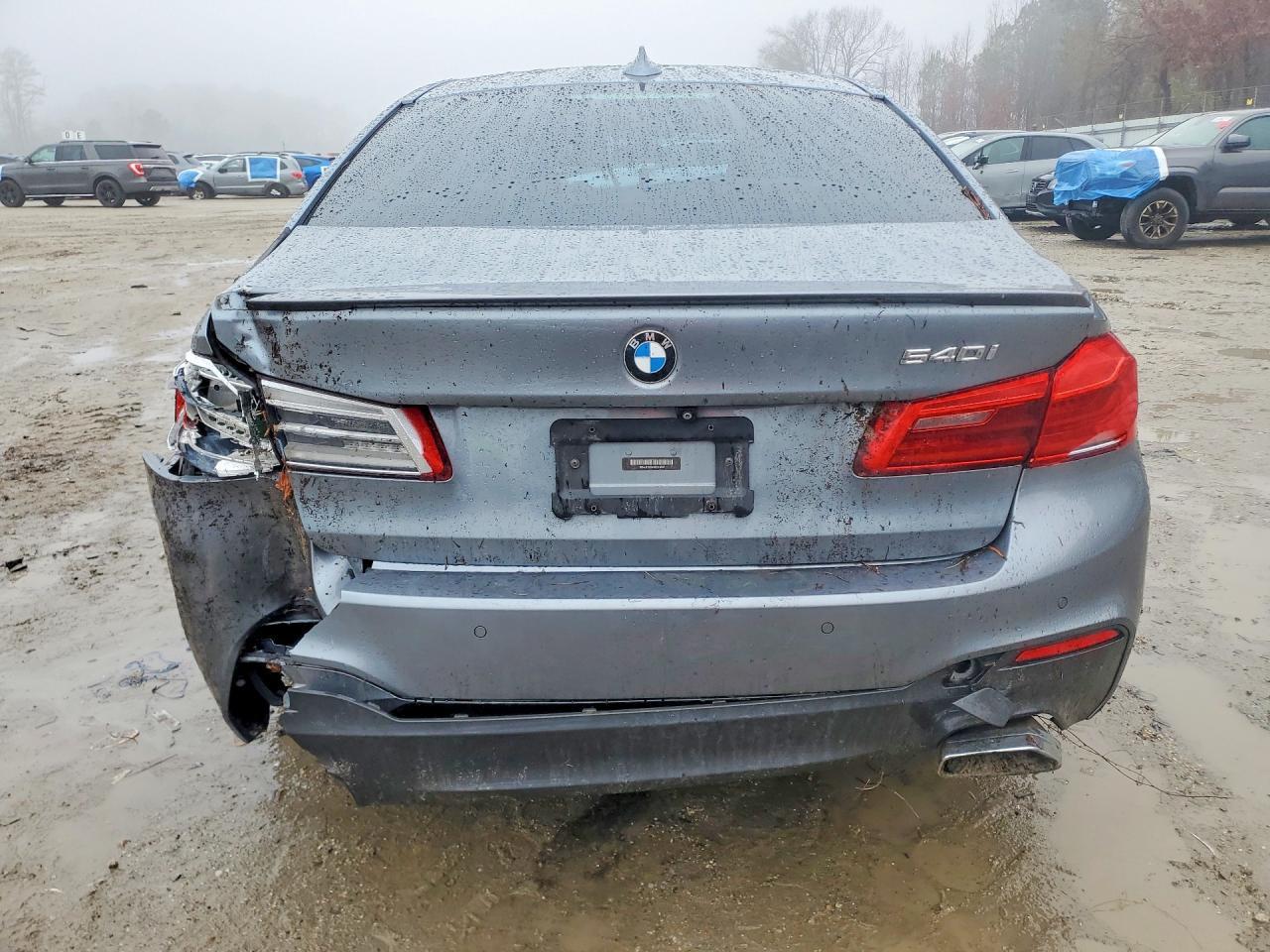 2017 BMW 540 I - zdjęcie 6