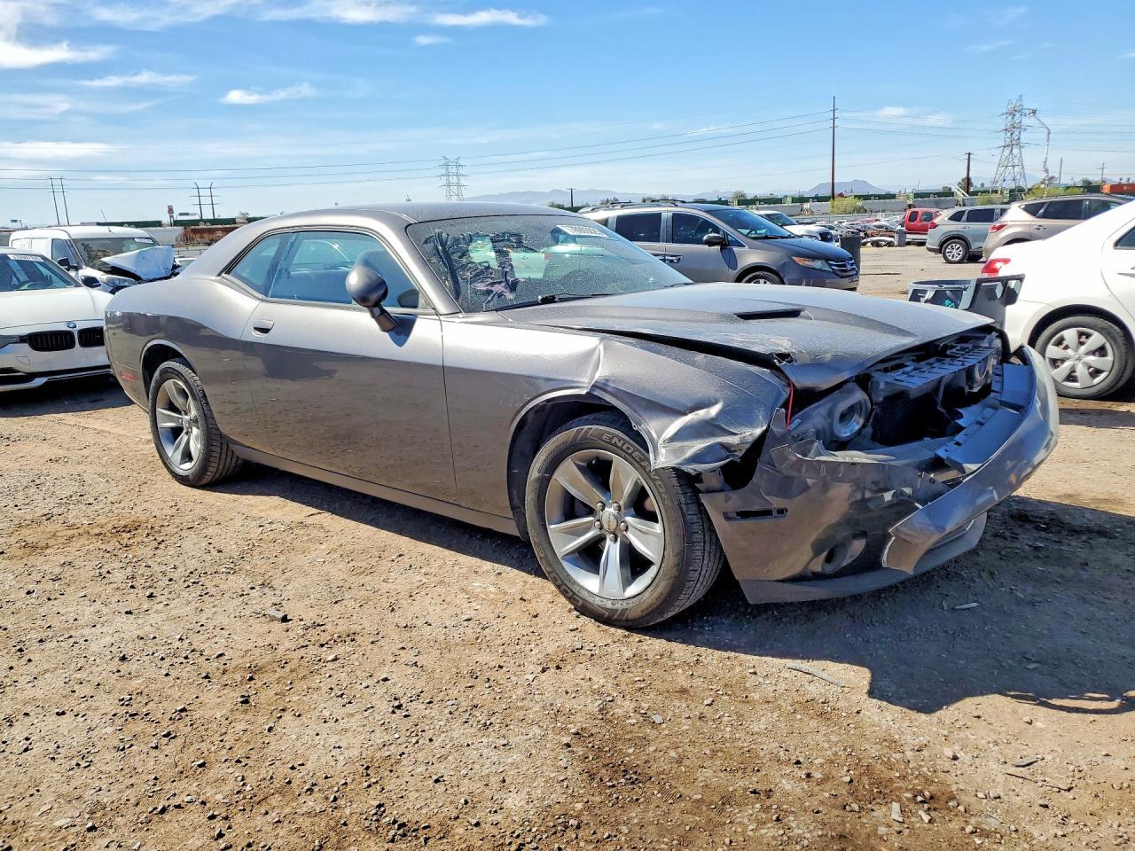 2015 Dodge Challenger Sxt - zdjęcie 4