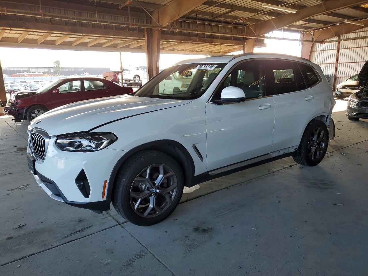 2022 BMW X3 xDrive30I - zdjęcie główne