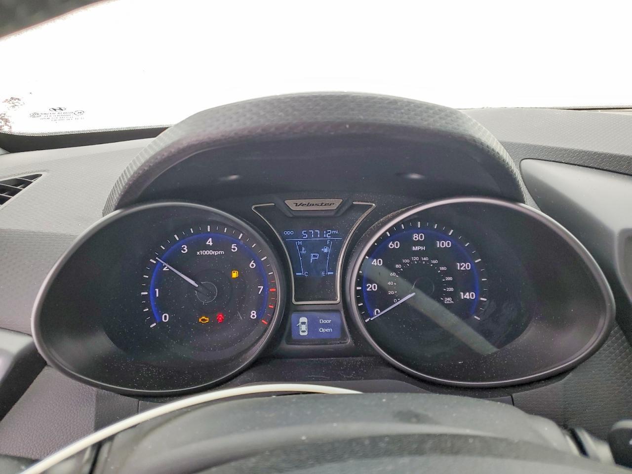 2013 Hyundai Veloster Turbo - zdjęcie 9