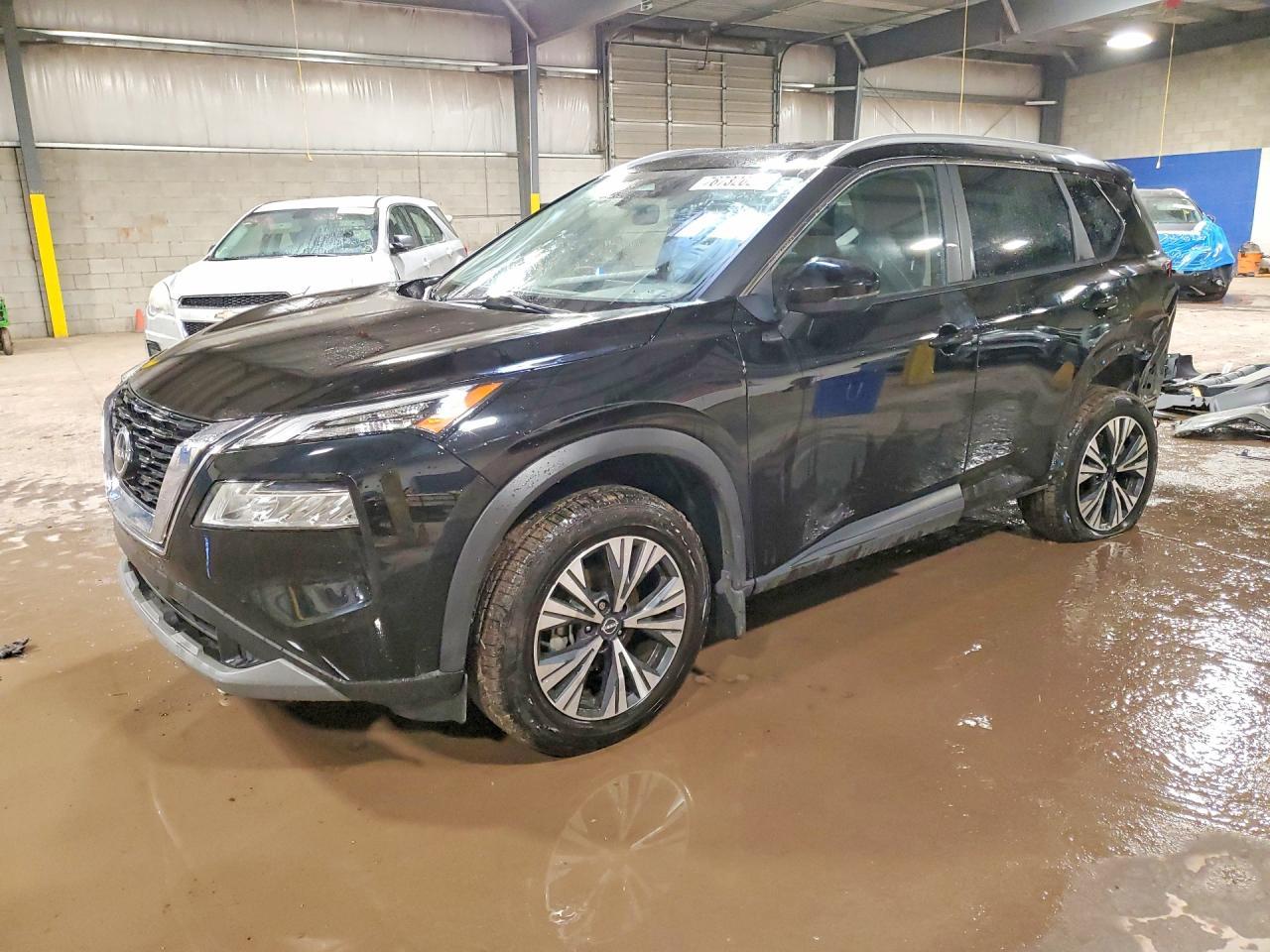 2022 Nissan Rogue Sv - zdjęcie główne