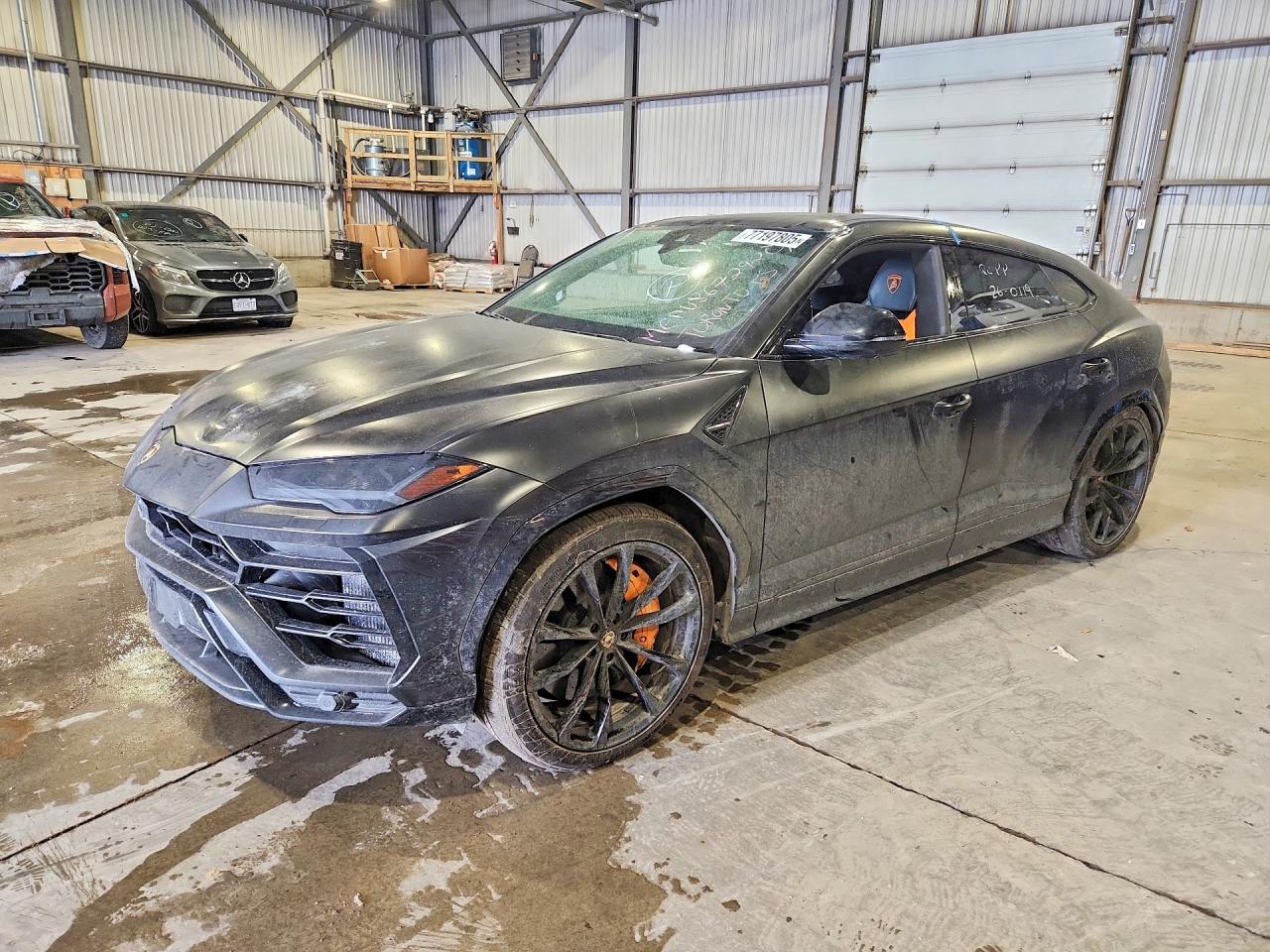 2019 Lamborghini Urus - zdjęcie główne