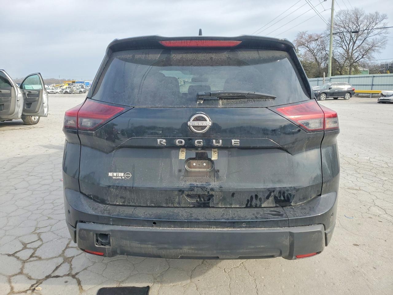 2024 Nissan Rogue S - zdjęcie 6