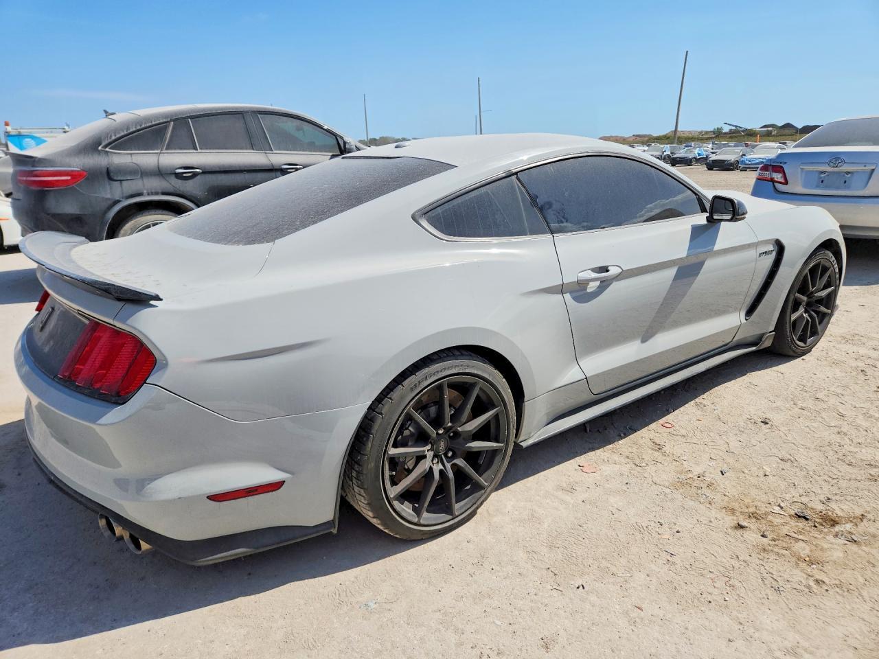 2017 Ford Mustang Shelby Gt350 - zdjęcie 3