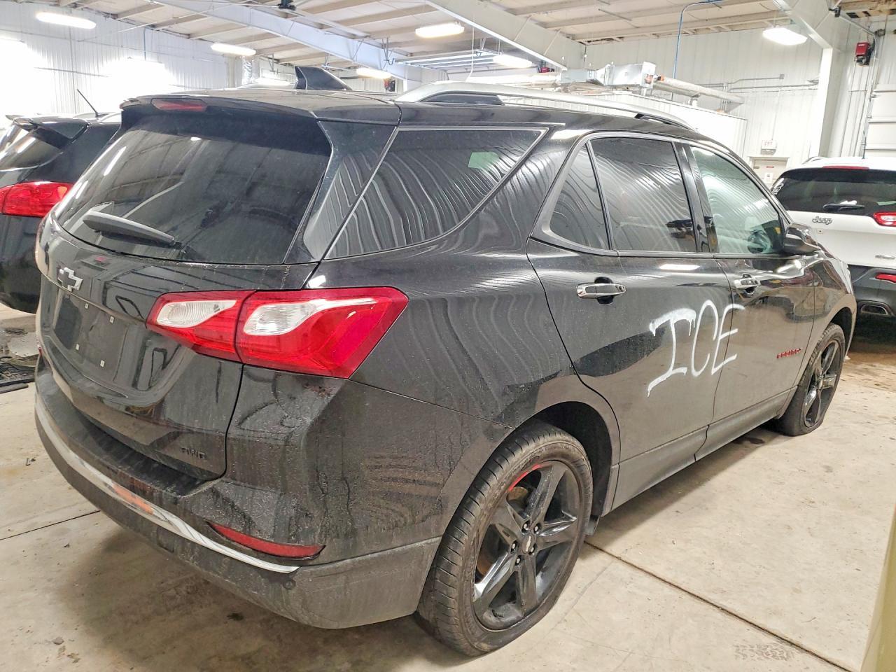 2021 Chevrolet Equinox Premier - zdjęcie 3