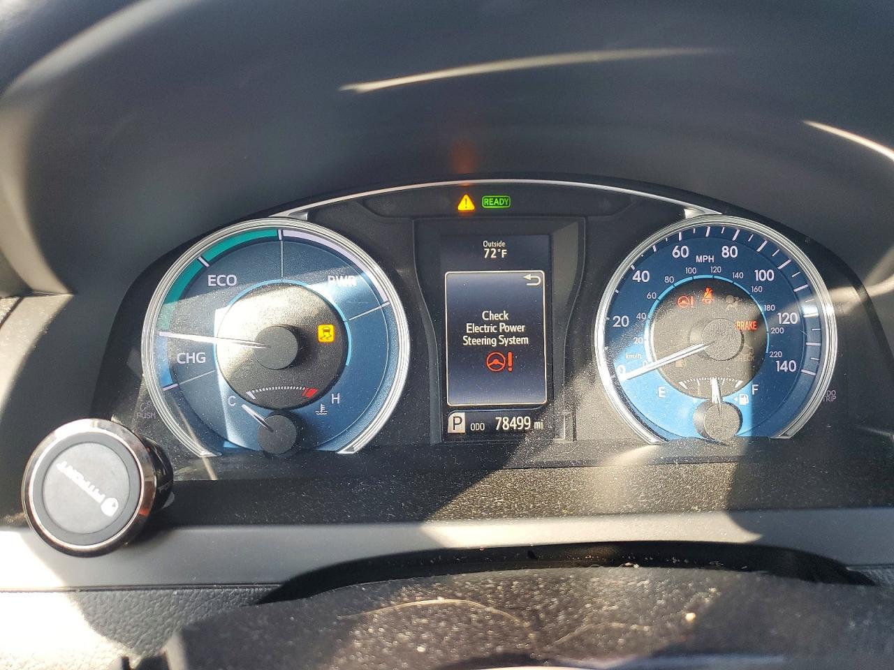 2017 Toyota Camry Hybrid - zdjęcie 9