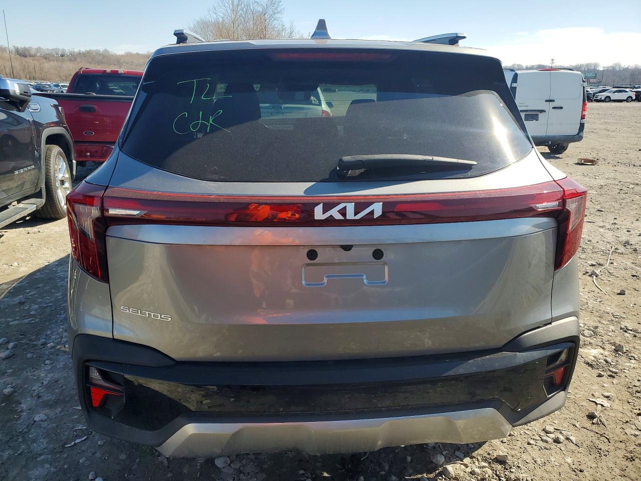 2025 Kia Seltos Ex - zdjęcie 6