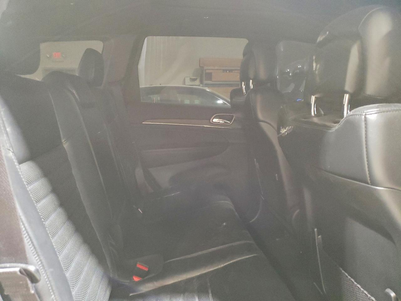 2019 Jeep Grand Cherokee Limited - zdjęcie 11