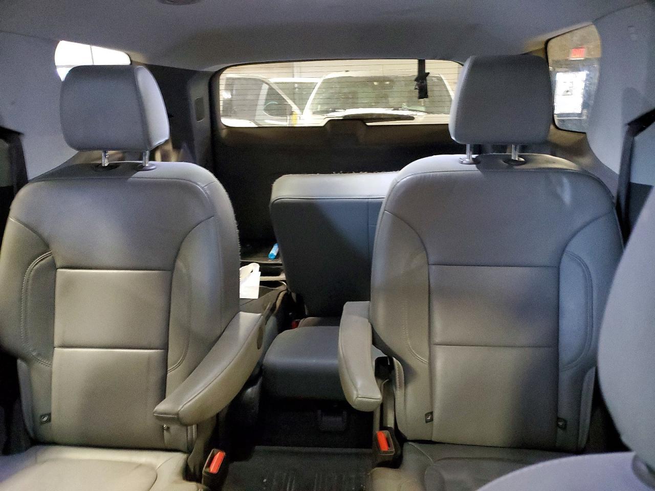 2020 Chevrolet Traverse Lt - zdjęcie 10