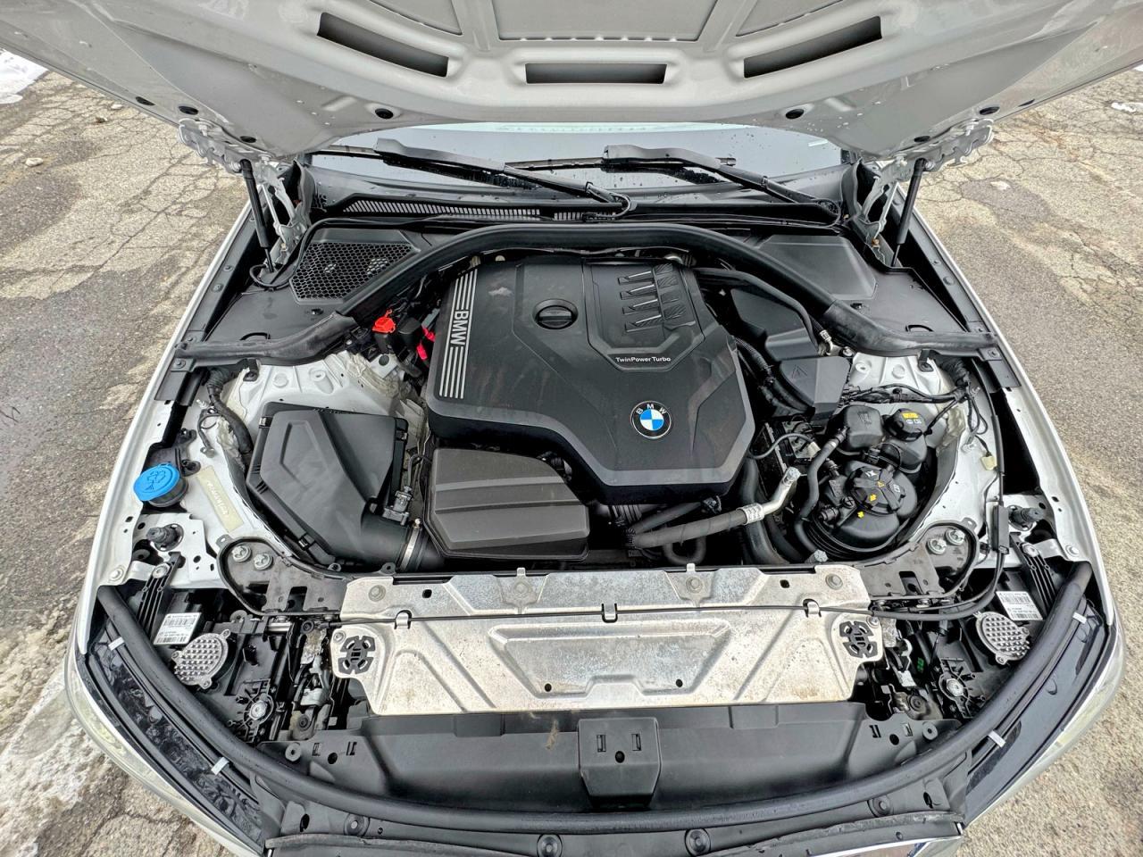 2021 BMW 330Xi White - zdjęcie 7