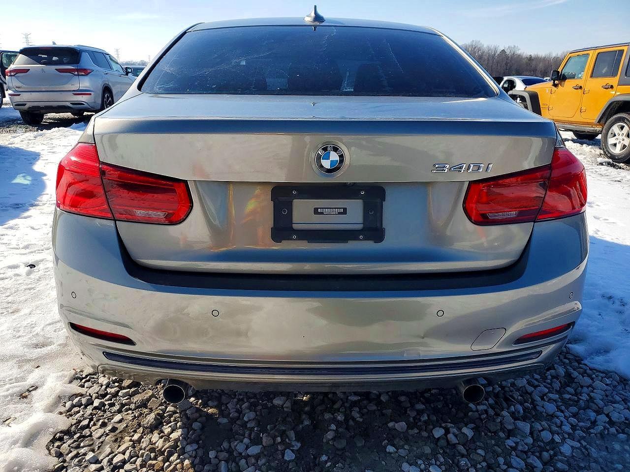 2016 BMW 340 I - zdjęcie 6
