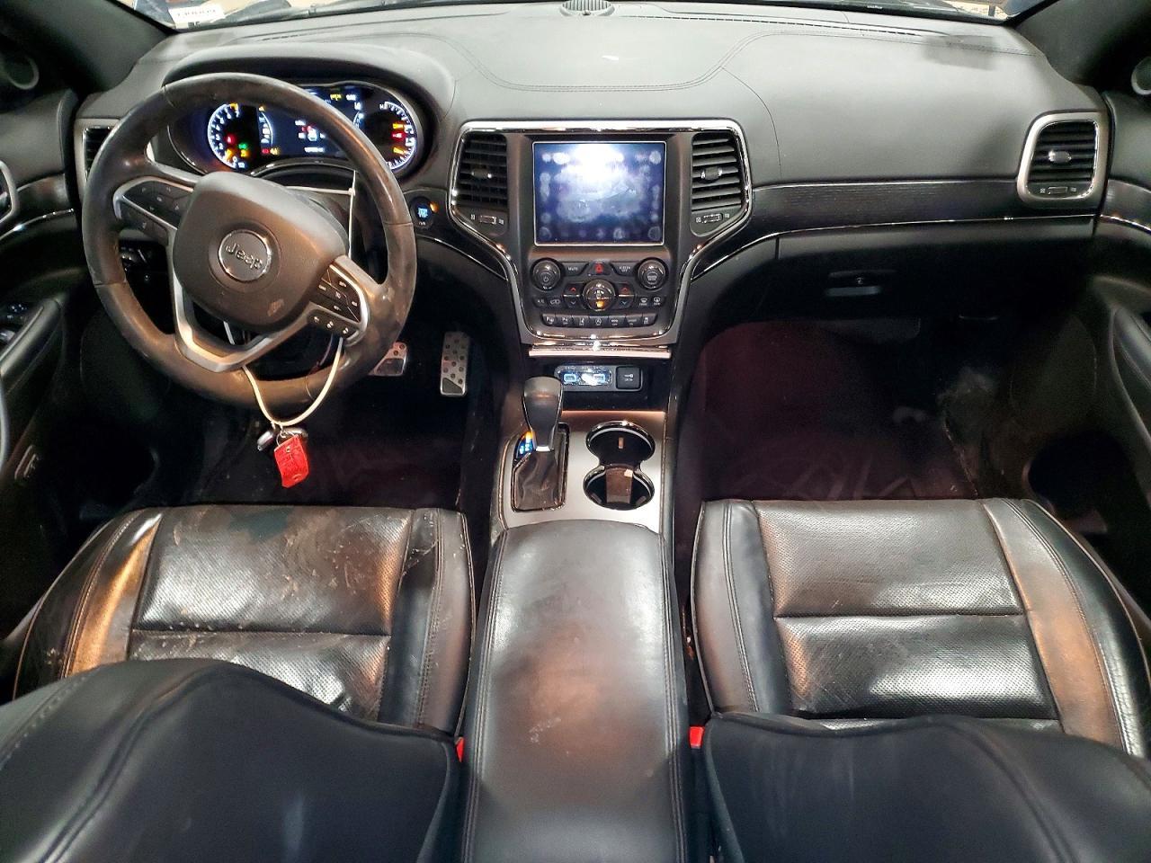 2018 Jeep Grand Cherokee Overland - zdjęcie 8