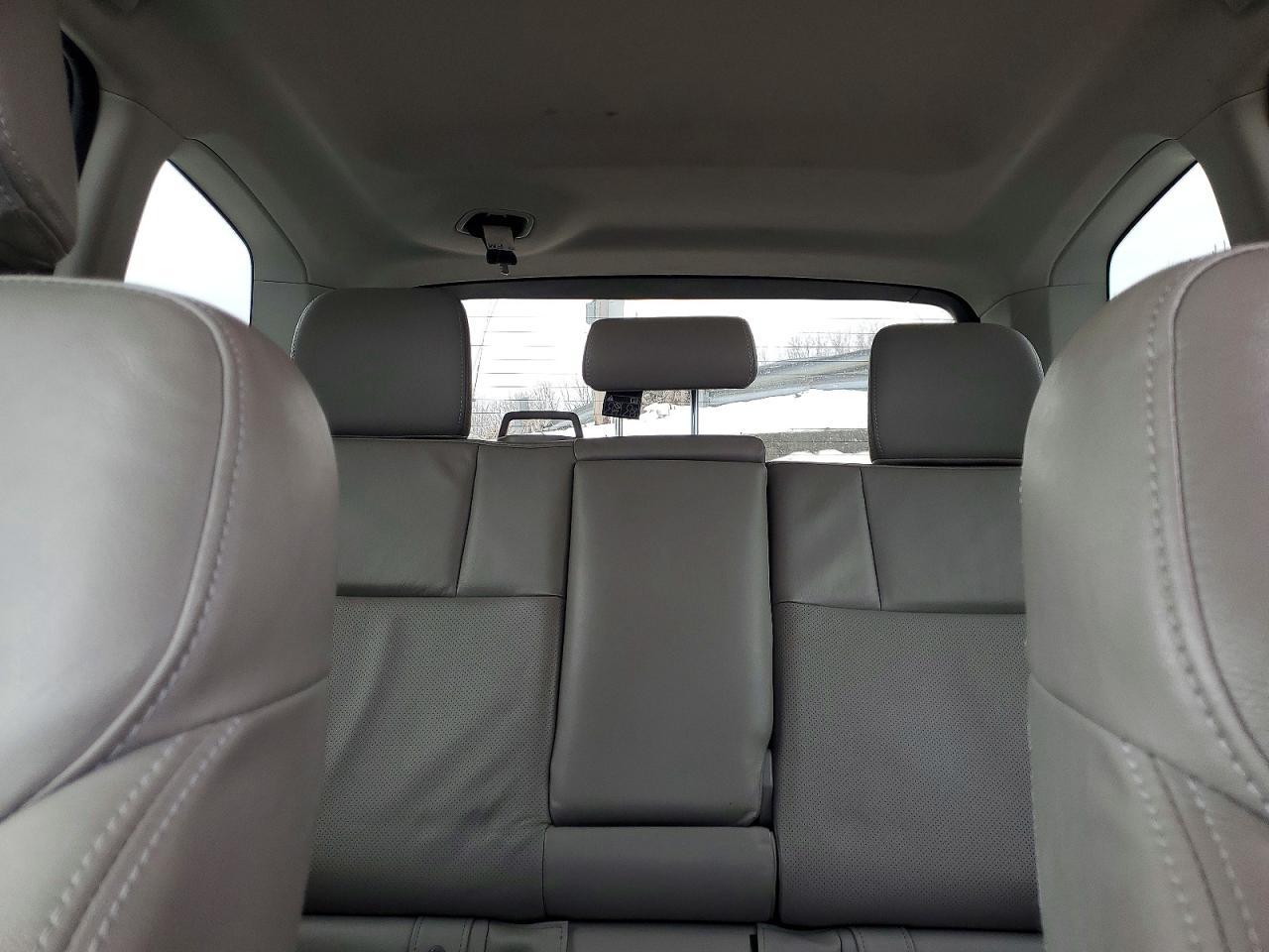 2014 Subaru Forester 2.5I Limited - zdjęcie 10