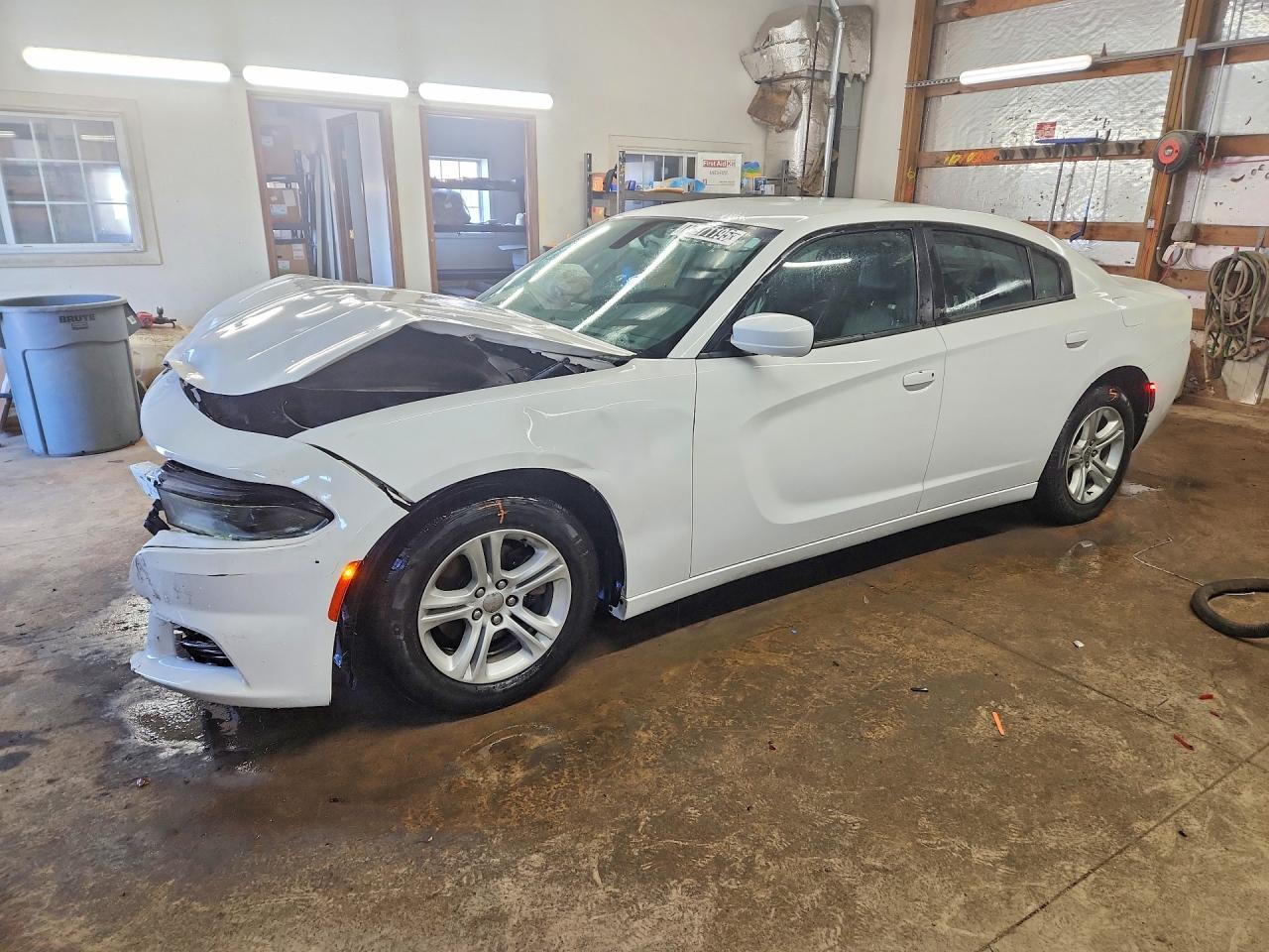 2019 Dodge Charger Sxt - zdjęcie główne