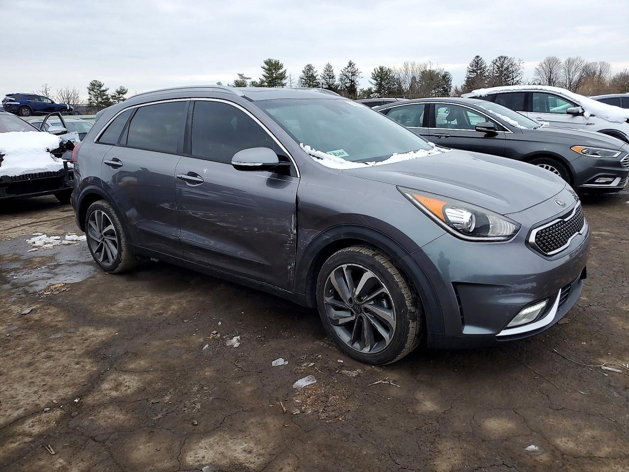 2018 Kia Niro Touring - zdjęcie 4