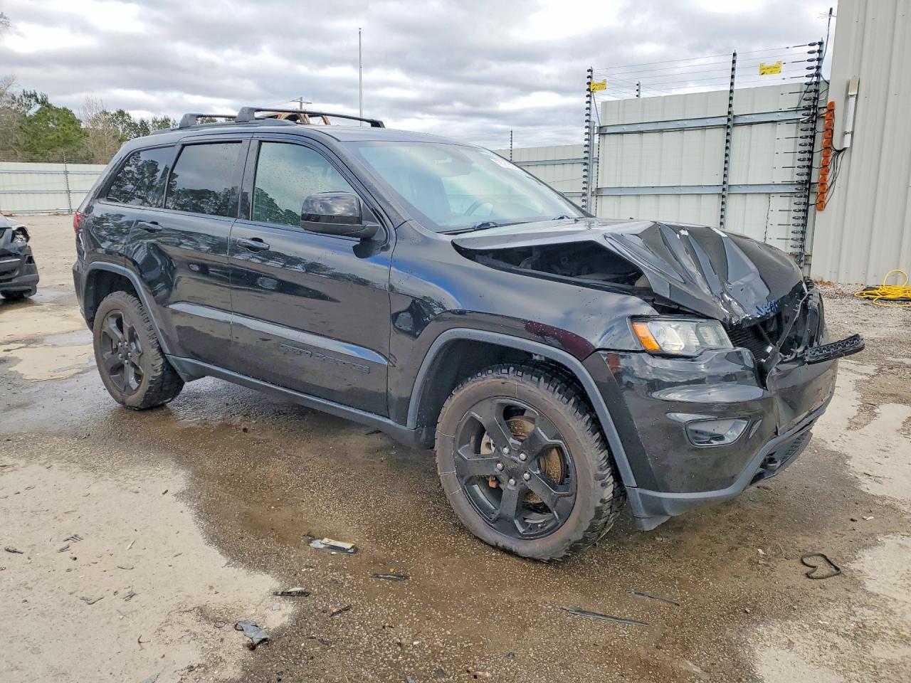 2018 Jeep Grand Cherokee Laredo - zdjęcie 4