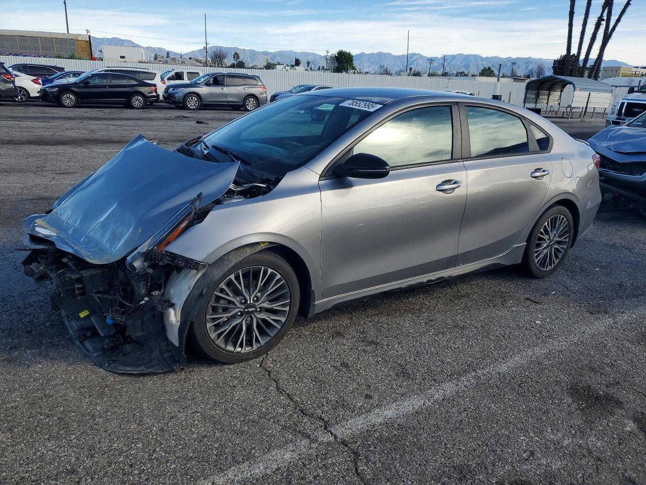 2024 Kia Forte Gt Line - zdjęcie główne