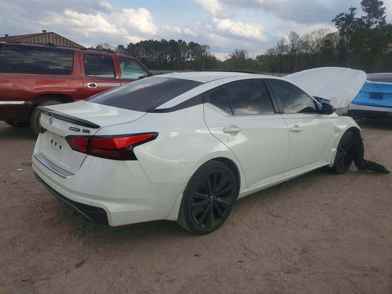 2022 Niss Altima Sr - zdjęcie 3